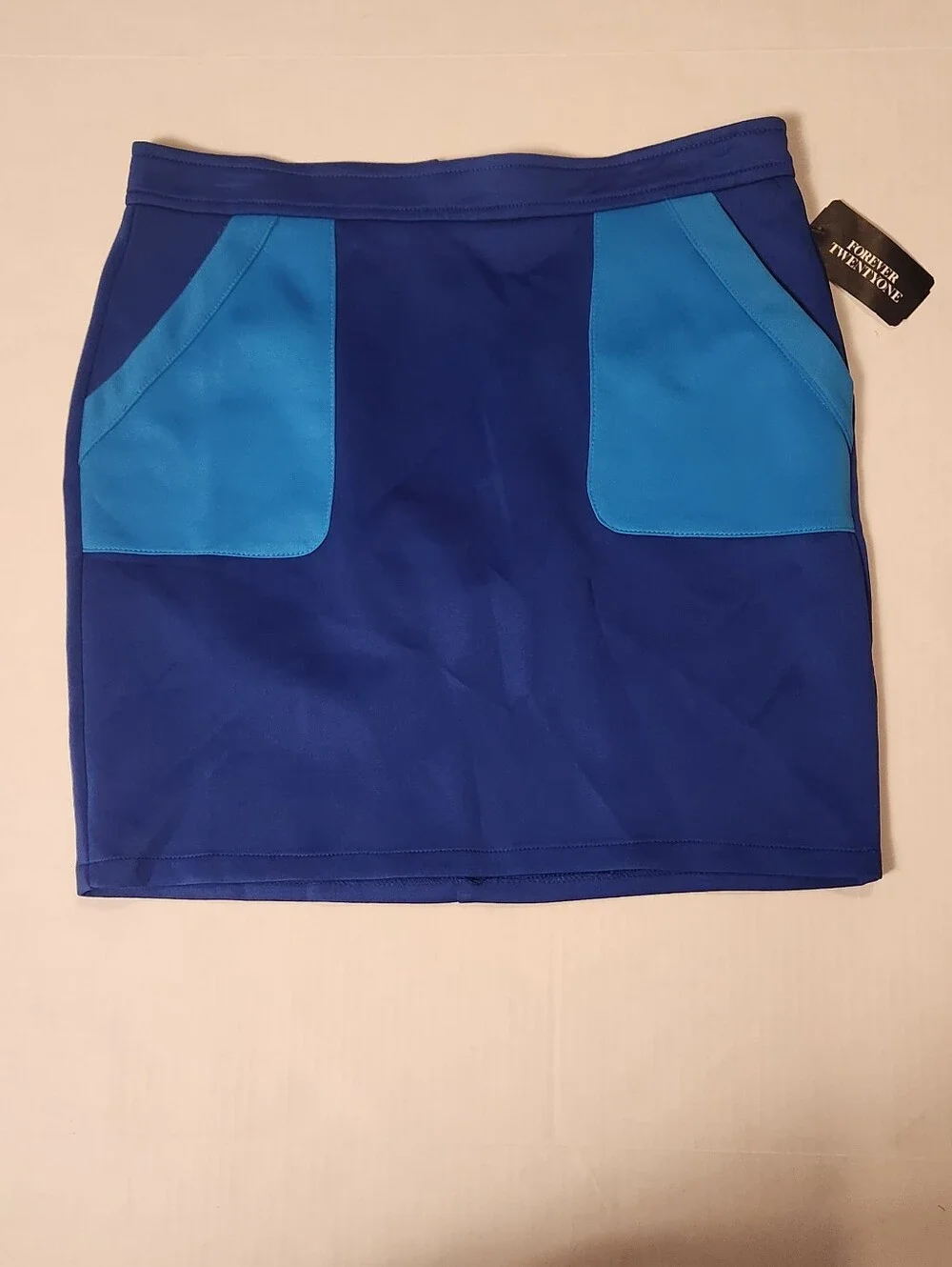 NWT VTG Y2k Deadstock Forever 21 Blue Colorblock Mini Skirt with Pockets Medium
